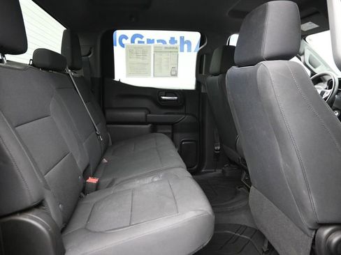 Used 2021 Chevrolet Silverado 1500 Custom w/ Safety Confidence Package AWD/4WD image 10