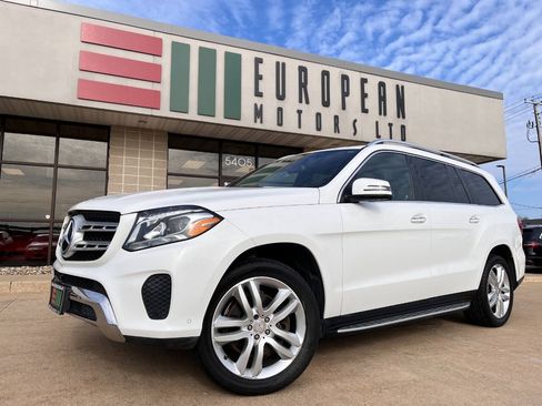 Used 2017 Mercedes-Benz GLS 450 4MATIC w/ Premium Package image 1