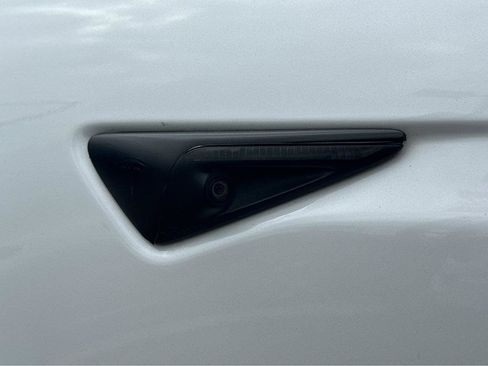 Used 2018 Tesla Model S 75D AWD/4WD image 35