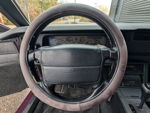 Used 1992 Chevrolet Camaro RS image 7
