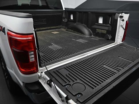 Used 2022 Ford F150 XLT AWD/4WD image 24