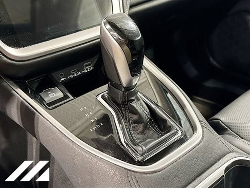Used 2024 Subaru Outback Limited AWD/4WD image 19