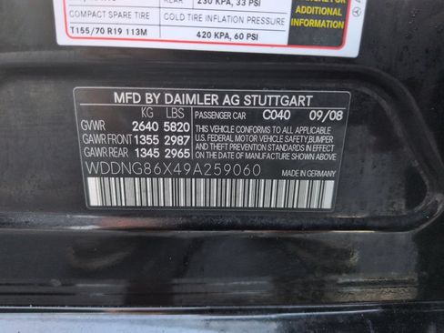 Used 2009 Mercedes-Benz S 550 4MATIC image 29