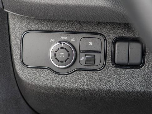 Used 2024 Mercedes-Benz Sprinter 3500 w/ Acoustic Package image 9