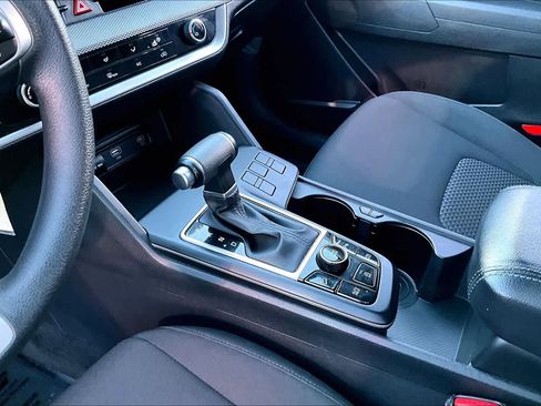 Certified 2023 Kia Sportage LX image 14