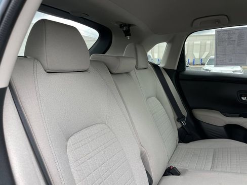 Certified 2026 Honda HR-V LX image 36