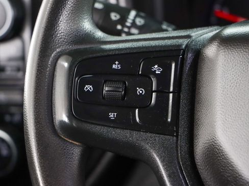 Used 2022 Chevrolet Silverado 1500 Custom image 13