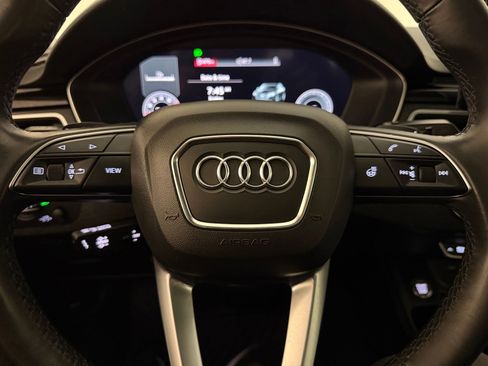 Used 2022 Audi A4 2.0T Premium Plus w/ Premium Plus Package AWD/4WD image 18