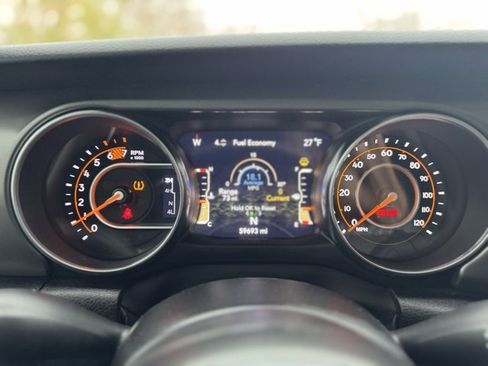 Used 2023 Jeep Wrangler Sport S image 25