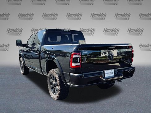 Used 2024 RAM 2500 Limited AWD/4WD image 7