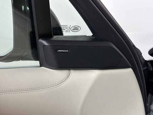 New 2026 Land Rover Range Rover SE image 21