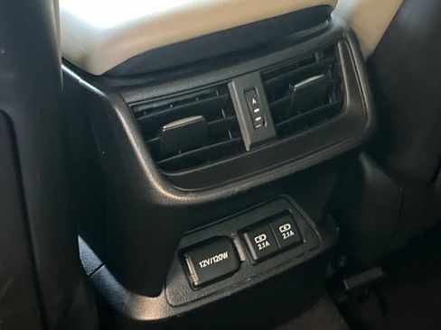 Used 2019 Lexus ES 300h w/ Accessory Package 2 image 14