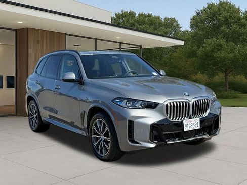 Used 2026 BMW X5 xDrive40i w/ M Sport Package image 6