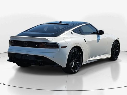 Used 2025 Nissan Z Performance w/ Floor Mat Package image 5