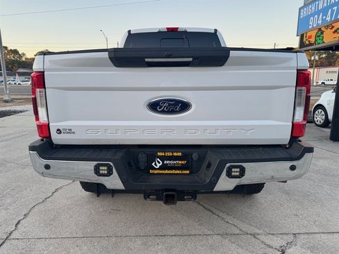 Used 2017 Ford F250 Lariat w/ Lariat Ultimate Package AWD/4WD image 6