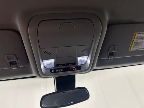 Used 2023 GMC Terrain SLE w/ Driver Convenience Package AWD/4WD image 24