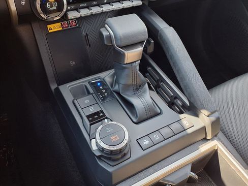 New 2026 Toyota Tacoma Limited AWD/4WD image 14