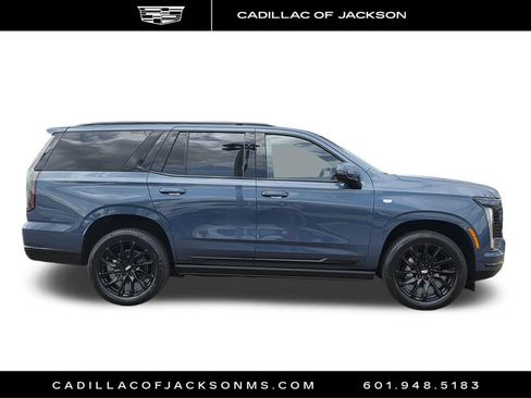 Certified 2026 Cadillac Escalade Sport w/ LPO, ONYX Package AWD/4WD image 5