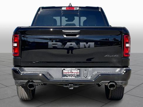 New 2026 RAM 1500 Express AWD/4WD image 4