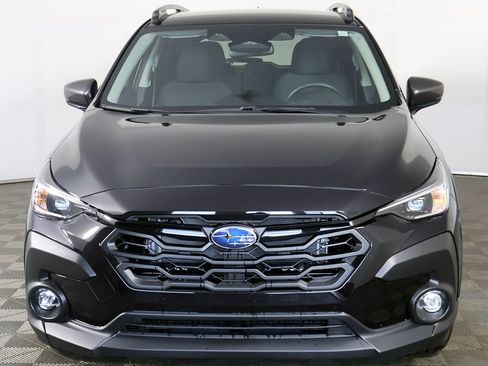 Used 2025 Subaru Crosstrek 2.5i Premium AWD/4WD image 9