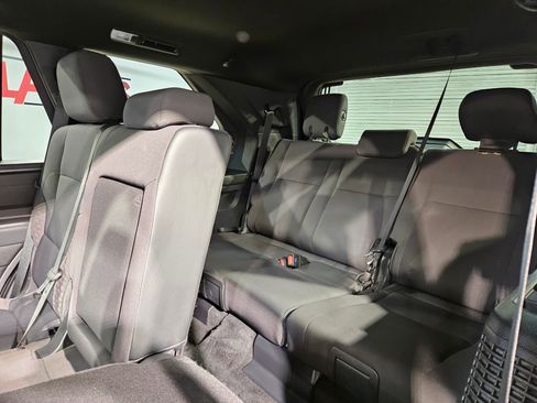 Certified 2025 Toyota Sequoia SR5 AWD/4WD image 38