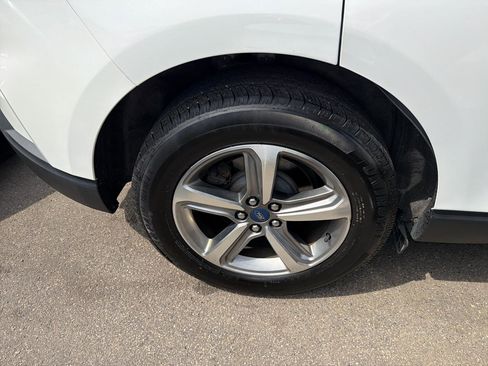 Used 2020 Ford Edge SEL w/ Convenience Package image 5