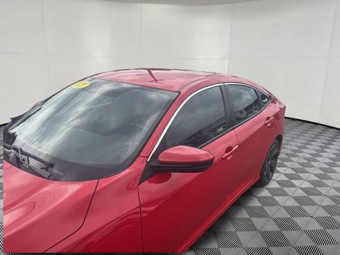 Used 2021 Honda Civic Sport image 9
