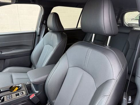 New 2026 Subaru Outback Touring image 23