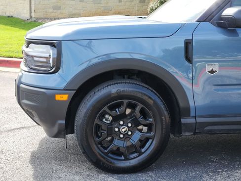 Used 2025 Ford Bronco Sport Big Bend w/ Black Appearance Package AWD/4WD image 8
