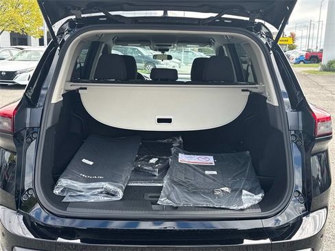 New 2026 Nissan Rogue S image 13