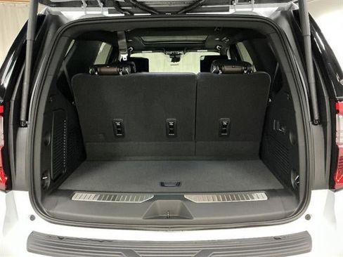 New 2026 GMC Yukon Denali Ultimate w/ LPO, Floor Liner Package AWD/4WD image 33