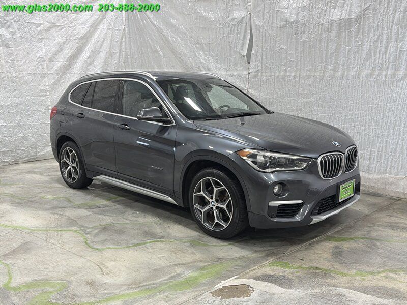 Used 2017 BMW X1 xDrive28i AWD/4WD image 2
