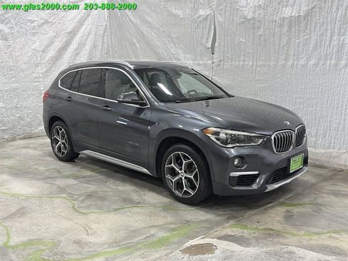Used 2017 BMW X1 xDrive28i AWD/4WD image 2