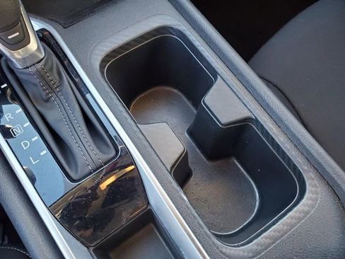 Certified 2024 Nissan Sentra SV image 23