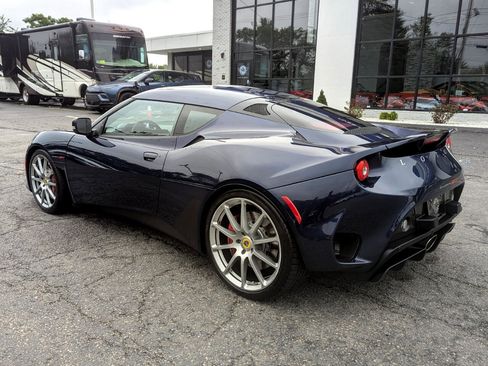 Used 2021 Lotus Evora image 10
