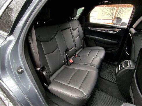 Used 2022 Cadillac XT5 Luxury image 29