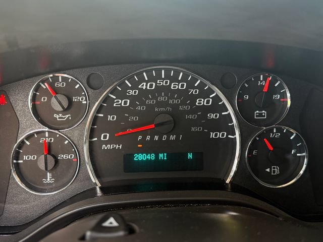 Used 2025 Chevrolet Express 2500 Extended w/ Driver Convenience Package RWD image 21