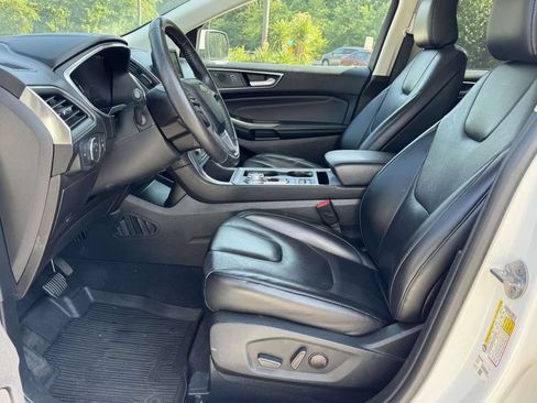 Used 2021 Ford Edge Titanium AWD/4WD image 21