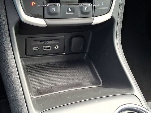 Certified 2023 GMC Terrain SLT w/ Elevation Edition AWD/4WD image 24