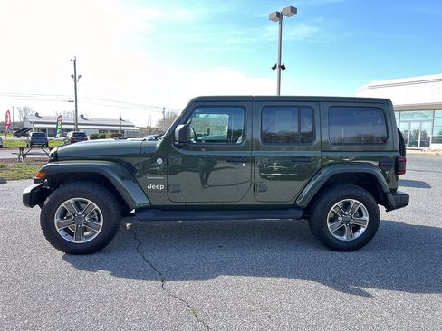 Used 2021 Jeep Wrangler Unlimited Sahara w/ Uconnect 4C Nav & Sound Group image 2