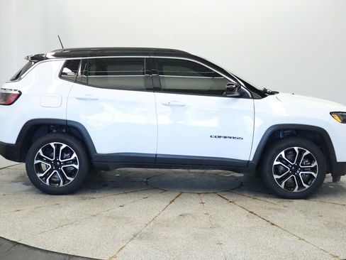 Used 2023 Jeep Compass Limited AWD/4WD image 8