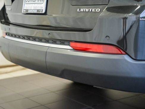 Certified 2023 Jeep Grand Cherokee L Limited AWD/4WD image 9