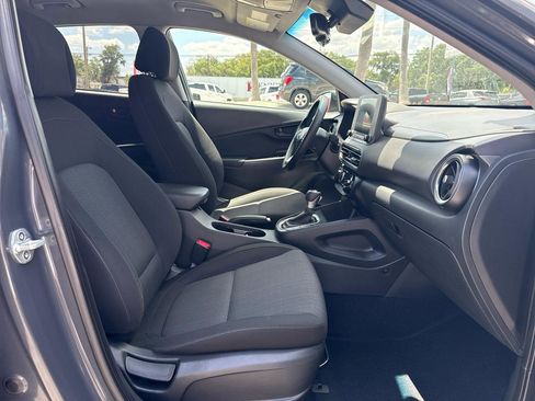 Used 2023 Hyundai Kona SEL FWD image 9