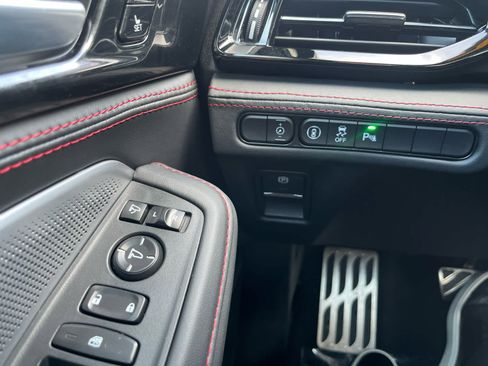 Used 2025 Acura MDX A-Spec image 33