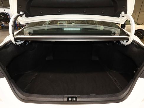 Used 2025 Toyota Camry SE image 25
