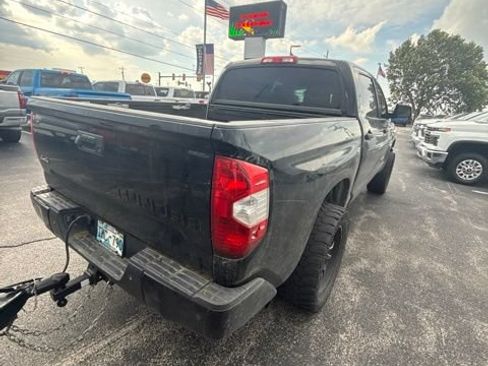 Used 2017 Toyota Tundra SR5 AWD/4WD image 4