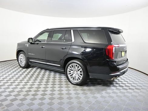 Used 2025 GMC Yukon Denali w/ Sun & Power Step Package AWD/4WD image 4