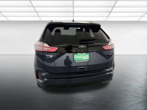 New 2024 Ford Edge SE w/ Black Appearance Package image 7