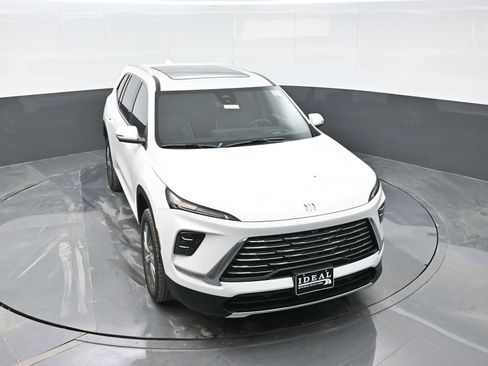 New 2026 Buick Enclave Preferred image 21