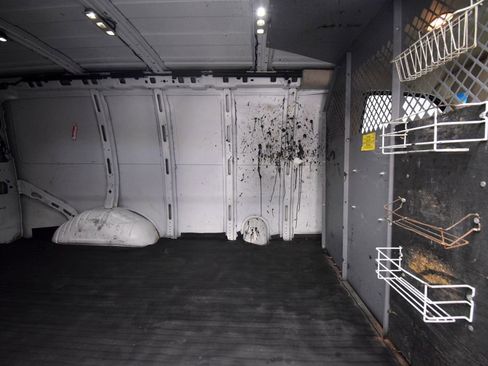 Used 2018 GMC Savana 2500 w/ Driver Convenience Package RWD image 15